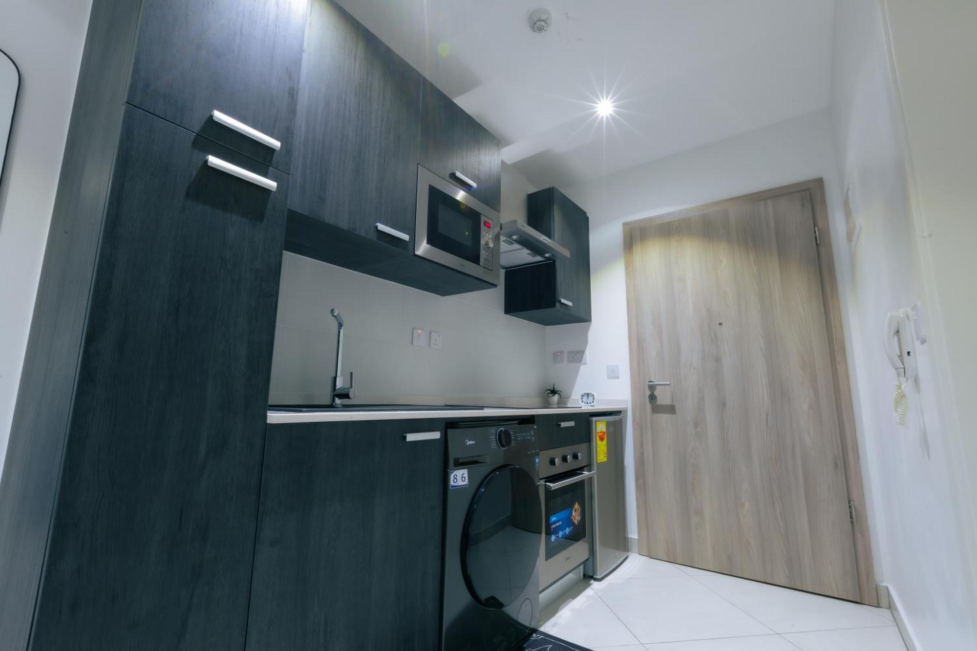 7 Minutes From The Airport - Chic Studio Accra Exterior foto